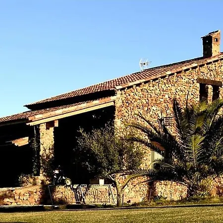Yeguada Jimenez Latorre Casa rural Fernancaballero